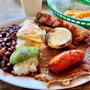 Bandeja Paisa