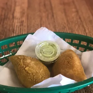 El pollo and Asada Empanada