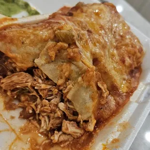 El Grande Burrito was loaded with a ton of chicken and some beans. Nothing else. It was ok. The chicken was basically shredded chicken.