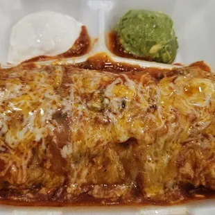 El Grande Burrito was loaded with a ton of chicken and some beans. Nothing else. It was ok. The chicken was basically shredded chicken.