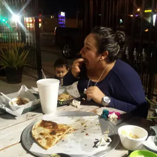 Sabrosa pizza de trompo