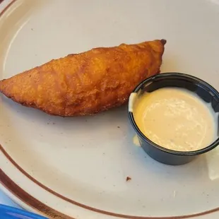 Was 3 Empanada with shrimp and cheese, but I ate 2 right away.