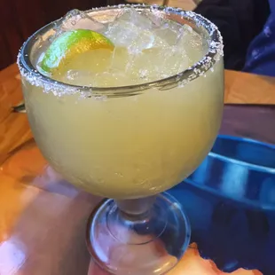 a margarita in a glass