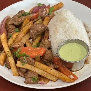 Lomo Saltado