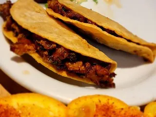 el Centenario grill y seafood