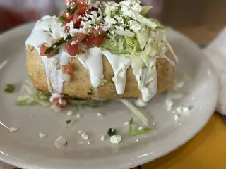 Los Gallos Mexican Taqueria