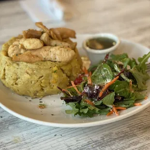 Mofongo relleno con pollo