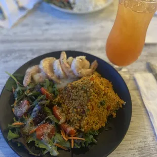 Shrimp with rice and salad