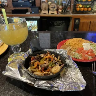 Lunch fajita and Texas Margarita