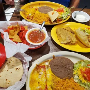 Awesome Tex Mex food for a great price!