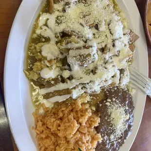 Green Chilaquiles Rojos o Verdes