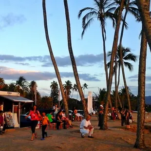 Las Conchas food truck parked at Haleiwa at sunset time; awesome!!