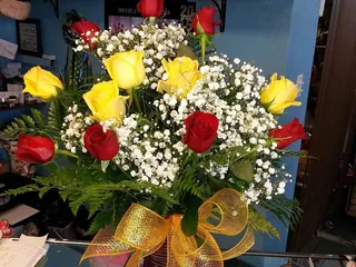 Monica's Flowers