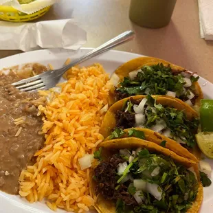 a plate of mexican food