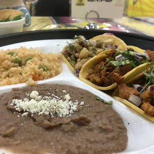 Lunch Plate, 2 pork 1 Chicken tacos.
