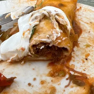 This is the shredded beef burrito with refried beans........Don&apos;t see the beans, they are not there.