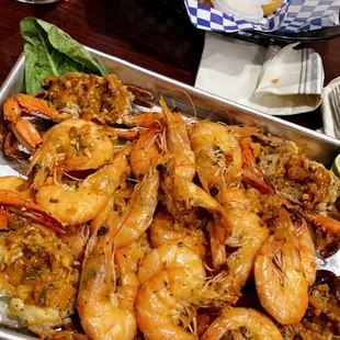 Crab, shrimp, &amp; onion rings.