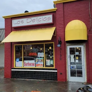 the outside of the restaurant