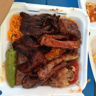 Sample platter (beef,pork,chicken,beans,rice,jalapeño and more)