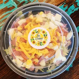 CHEF SALAD $7.99 INCLUDES 32OZ DRINK