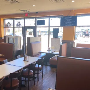 Las Enchiladas- Front Entrance Dinning and Bar Back Left