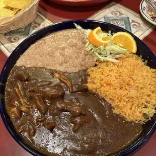 Pollo En Mole Sauce