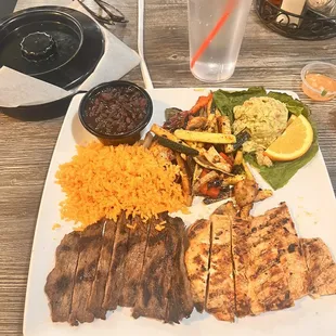 Chicken and steak fajitas (Two MEAT Taco Combo)