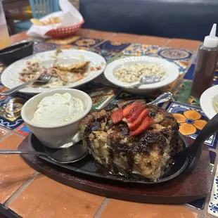 bread pudding and ice cream