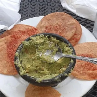 Spicy guacamole