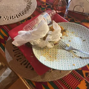 Food was extremely fire  Great customer service &amp; and the environment was one of a kind