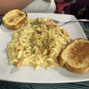 Chicken Alfredo
