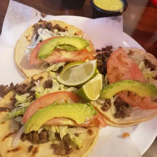 Oh soooo goood- steak (catje asada) tacos las llardas style.