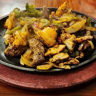 Zoom of combo Fajitas