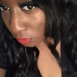 Angela R.