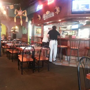 Nice authentic Mexican. Great atmosphere.