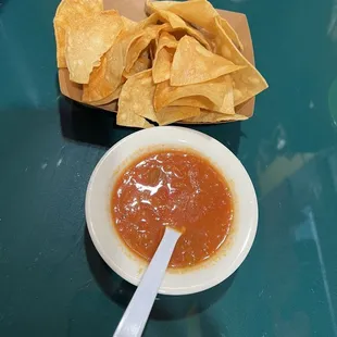 Salsa and chips