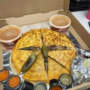 PizzaBirria was so darn good, feeds around 2-4