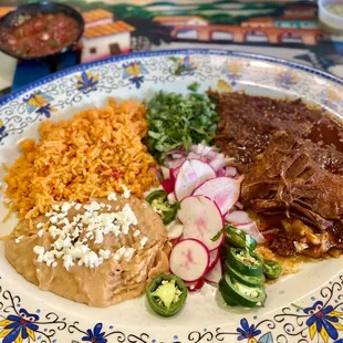 Borrego (lamb), arroz y frijoles