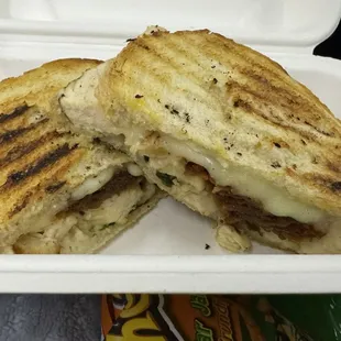 Spicy chicken calabrese