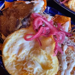 Best Chilaquiles in Town!!   La mas sabrosa Chilaquiles!!