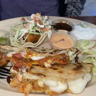 Taco de pescado  Taco de marlin Taco de gobenador