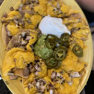 Chicken fajita nachos