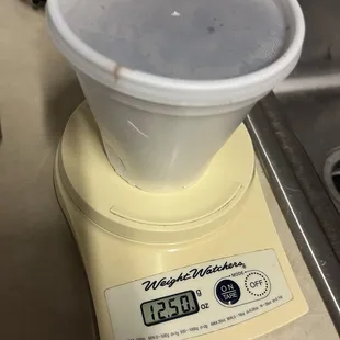 Not 16 oz, like it's supposed to be