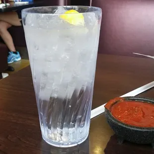 Look at the size of this glass.