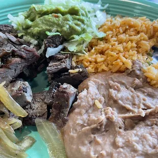 beef fajita dinner plate