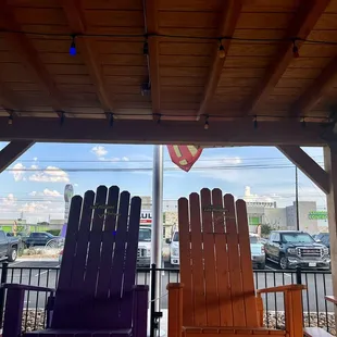 Big chairs in the outside patio area