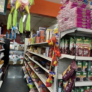 sushi and sashimi, interior