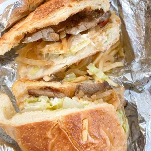 Pan con Bistec Sandwich