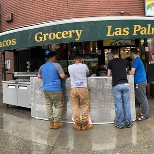 Rain or shine, I'm getting my tacos from Las Palmas!
