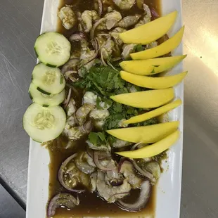 Aguachile negro con Mango